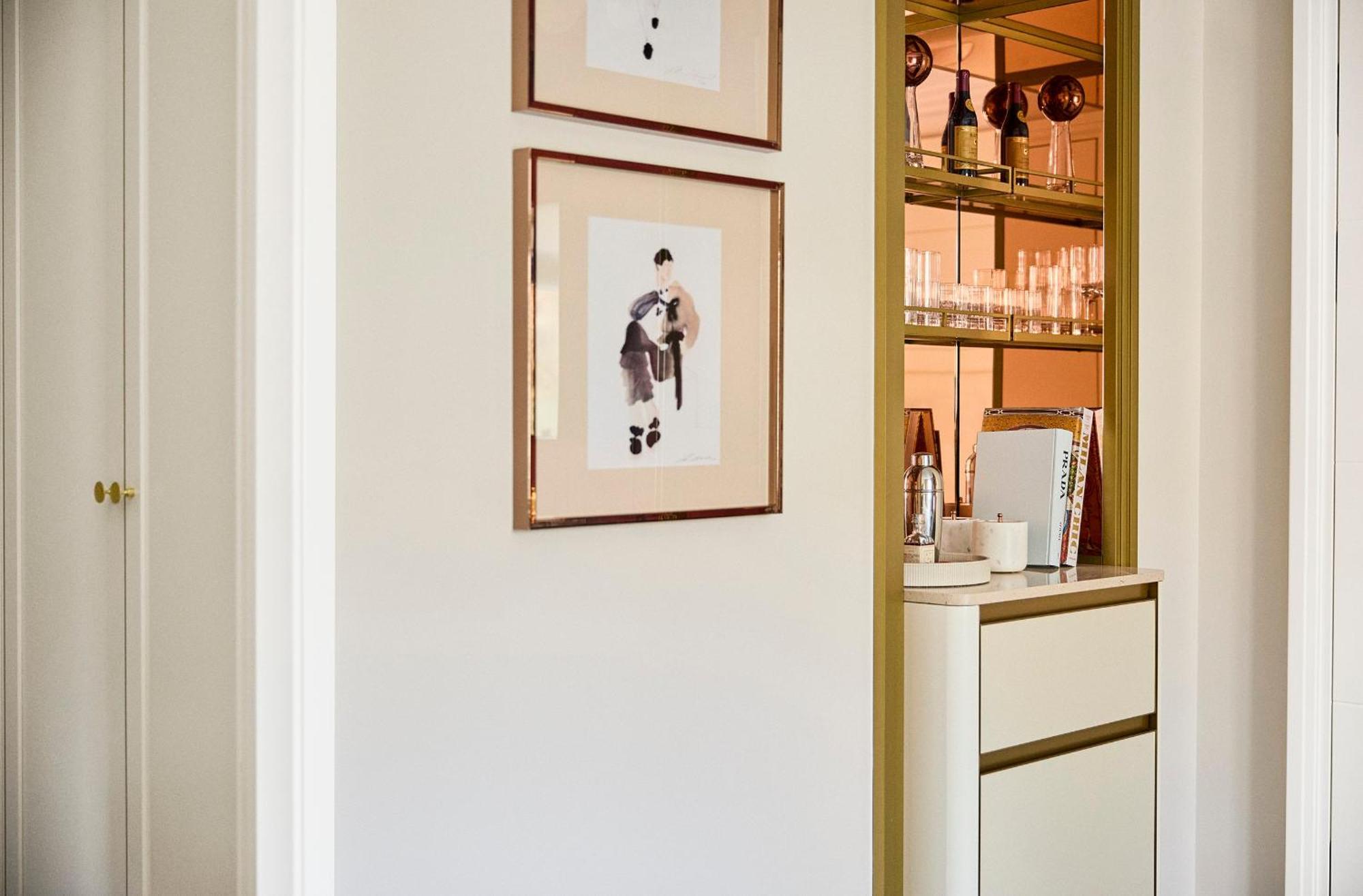 Deluxe Room,1664665983:JPEG