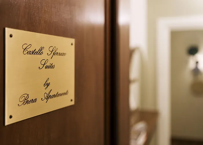 Castello Sforzesco Suites By Brera ApartmentsГотель